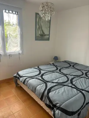 Un ou plusieurs lits dans un hébergement de l'établissement Charming family home with pool!