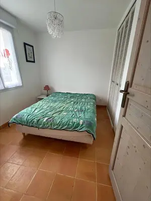Un ou plusieurs lits dans un hébergement de l'établissement Charming family home with pool!