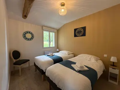 Un ou plusieurs lits dans un hébergement de l'établissement Le Hameau des possibles gites 16- personnes