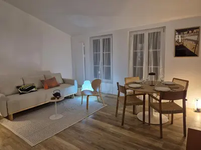 Coin salon dans l'établissement Flower, 3 p, Wifi, Hyper-center, Equipped kitchen