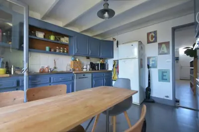 Cuisine ou kitchenette dans l'établissement Maison de caractère proche centre ville