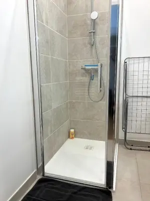 Salle de bains dans l'établissement ღ Belle Epoque - Hypercentre, cosy & wifi