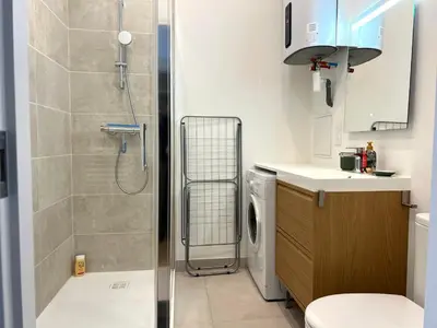 Salle de bains dans l'établissement ღ Belle Epoque - Hypercentre, cosy & wifi