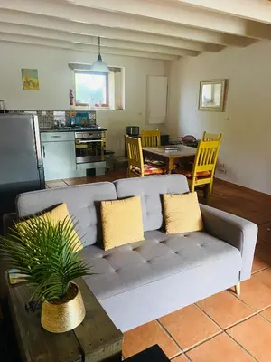 Cuisine ou kitchenette dans l'établissement Relaxing countryside cottage