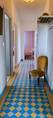 Coin salon dans l'établissement Gite 10pers, Piscine couverte, CRITEUIL,Charente