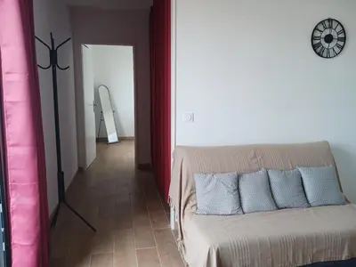 Coin salon dans l'établissement Logement individuel T2