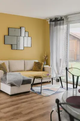 Coin salon dans l'établissement Maison Chardonnerets - Poitiers