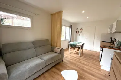 Plan de l'établissement Lécrin avec cour privée