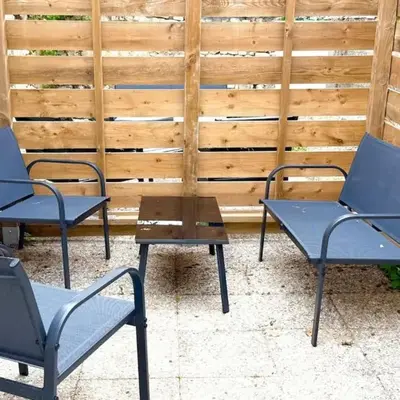 Lécrin avec cour privée