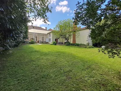 Jardin de l'établissement Lentre du Chteau 1