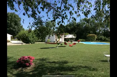 Jardin de l'établissement Le Clos du Plantis