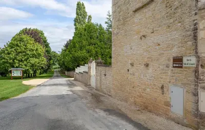 Plan de l'établissement Cozy Home In Lonnes With Heated Swimming Pool