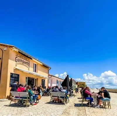 Clients de l'établissement Boucholeurs 15klm de LA ROCHELLE