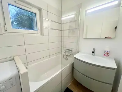 Salle de bains dans l'établissement Appartement calme Proche du Centre - 2 chambres - Wifi gratuit