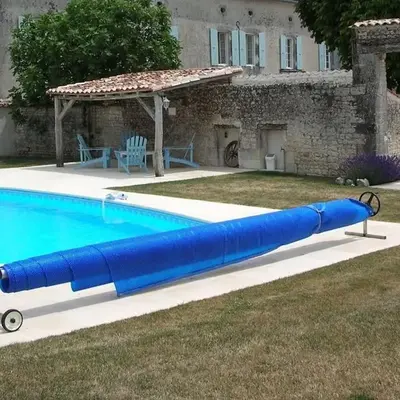 Gite maison charentaise - piscine privée