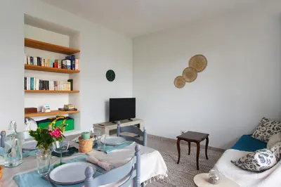 Télévision ou salle de divertissement dans l'établissement Le Clos Vendéen - Piscine Privée