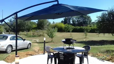 Jardin de l'établissement Charmante maison près de Sainte-Gemme avec jardin