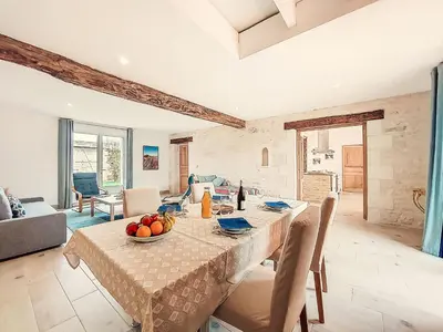 Coin salon dans l'établissement Holiday Home Ile d'Aix by Interhome