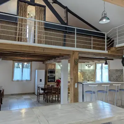 Gîte rénové avec jardin clos près d'Angoulême - FR-1-653-288