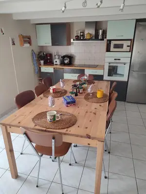Cuisine ou kitchenette dans l'établissement papillon de la péroterie