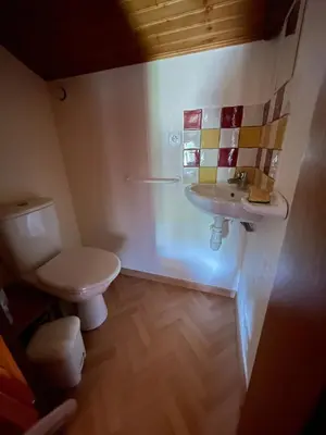 Salle de bains dans l'établissement Gîte à la ferme - 10 personnes
