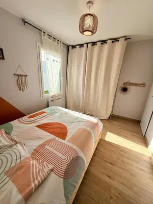 Un ou plusieurs lits dans un hébergement de l'établissement Maison Soleya - Piscine privée
