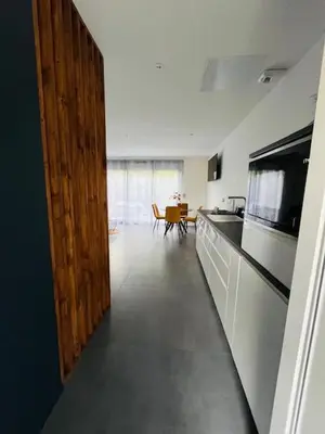 Cuisine ou kitchenette dans l'établissement NovaVilla