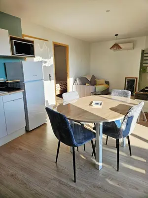 Cuisine ou kitchenette dans l'établissement Gîte de la Forêt de Poyant