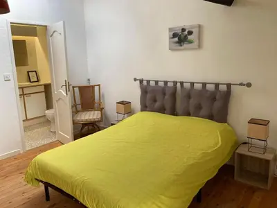 Un ou plusieurs lits dans un hébergement de l'établissement La maison du plessis