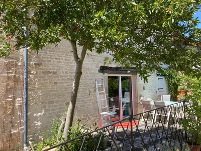 Jardin de l'établissement Un gîte à Forges