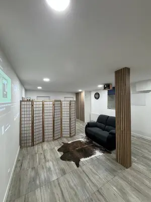 Coin salon dans l'établissement La Suite Mirebalaise