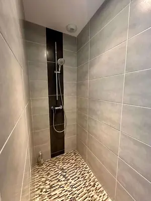 Salle de bains dans l'établissement L Ecrin d Anabelle