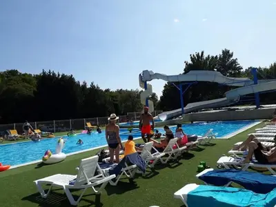 Piscine de l'établissement Camping 3 étoiles - Piscine - ccbfa0c ou située à proximité