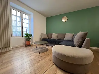 Coin salon dans l'établissement Maison en face du Marche Notre-Dame