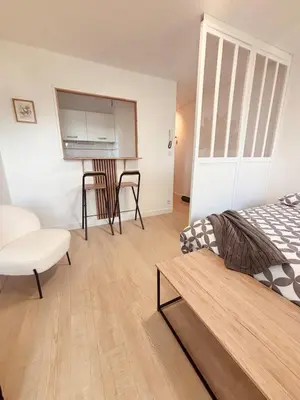 Un ou plusieurs lits dans un hébergement de l'établissement Charming new studio