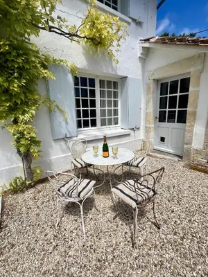 Plan de l'établissement La Providence Elegant 5 bedroom stone house with private pool