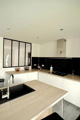 Cuisine ou kitchenette dans l'établissement Villa Bella
