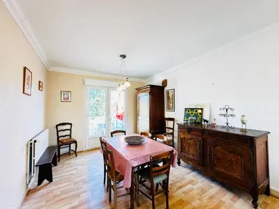 Télévision ou salle de divertissement dans l'établissement Fouras : Maison pour 6, 100m², Sans Équipement Spécial - FR-1-709-102
