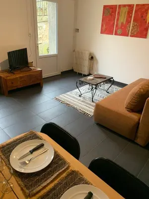 Coin salon dans l'établissement T2 Voltaire