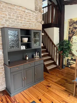 Cuisine ou kitchenette dans l'établissement le gite du vieux puits