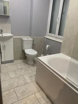 Salle de bains dans l'établissement Chabanais town centre Apartment Rose