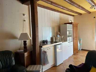 Cuisine ou kitchenette dans l'établissement Logement calme avec parking gratuit - proche Angouleme