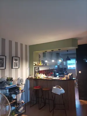 Cuisine ou kitchenette dans l'établissement Eugénie86