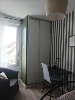 Coin salon dans l'établissement Eugénie86