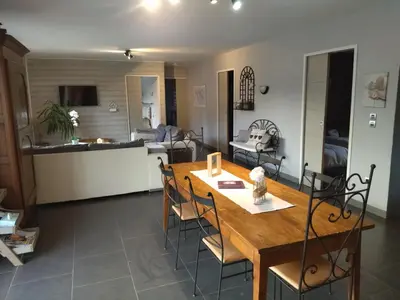 Coin salon dans l'établissement Gite Sud Deux Sevres