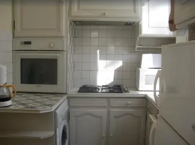 Cuisine ou kitchenette dans l'établissement Château Fontclaire