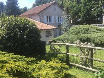 Jardin de l'établissement Les Pierrottes