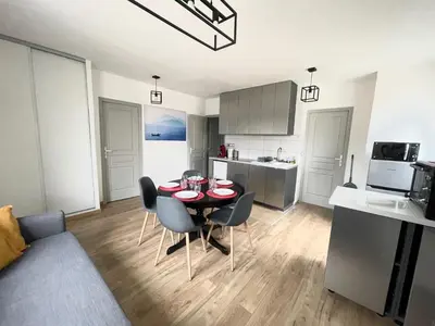Cuisine ou kitchenette dans l'établissement Appartement La Guignette