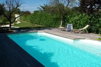 Piscine de l'établissement Maison Lépie ou située à proximité