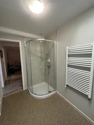 Salle de bains dans l'établissement Petit Moulin De Veillard